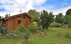 Charming Holiday Home With Private Garden